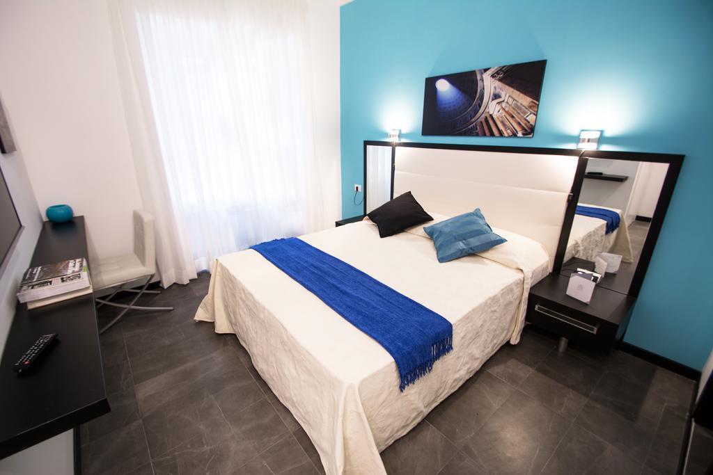 Pensión Capital 3*
